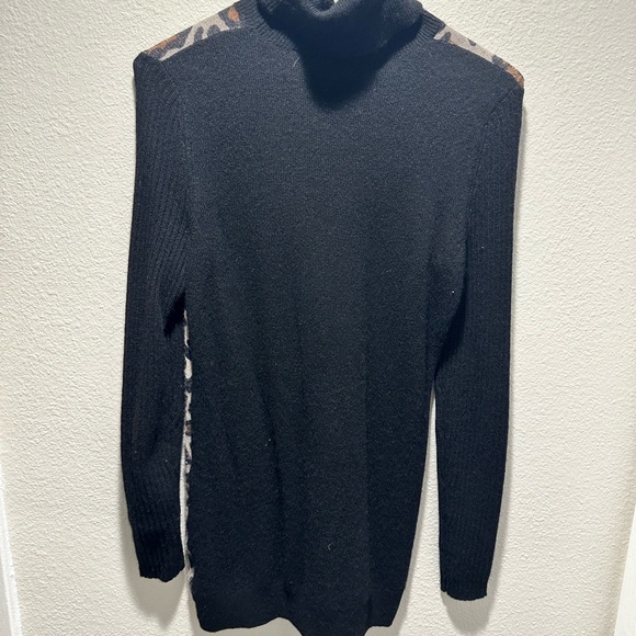 Cashmere Sweater - Picture 3 of 3